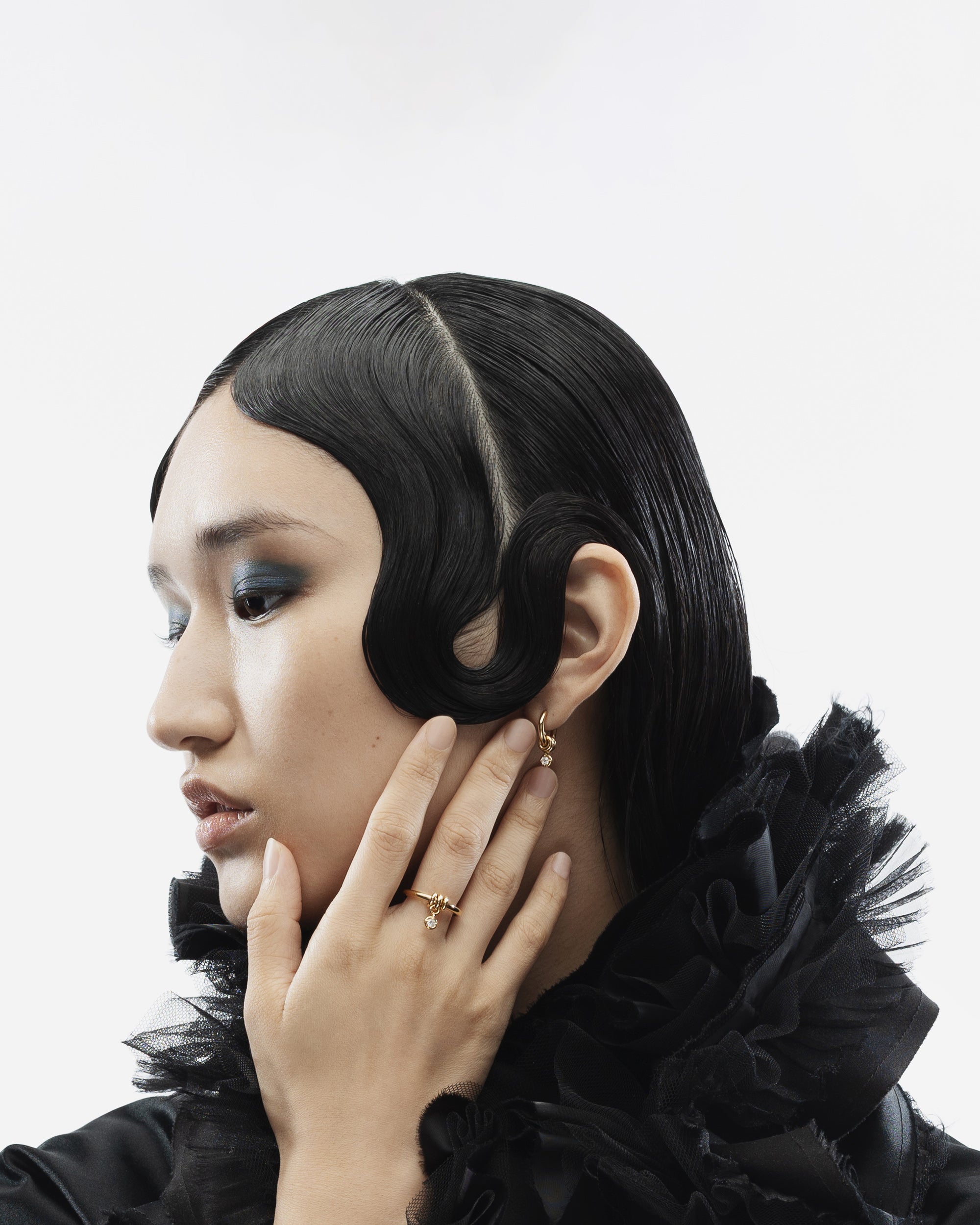 Diamond & 18k Gold Pia Ring