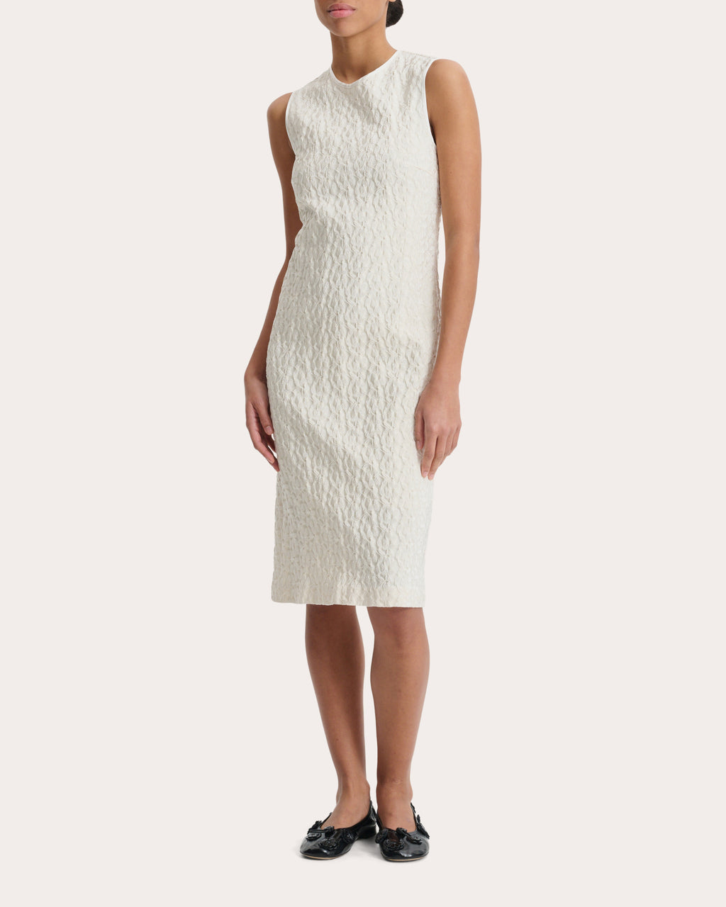 Devin Begonia Jacquard Sleeveless Midi Dress