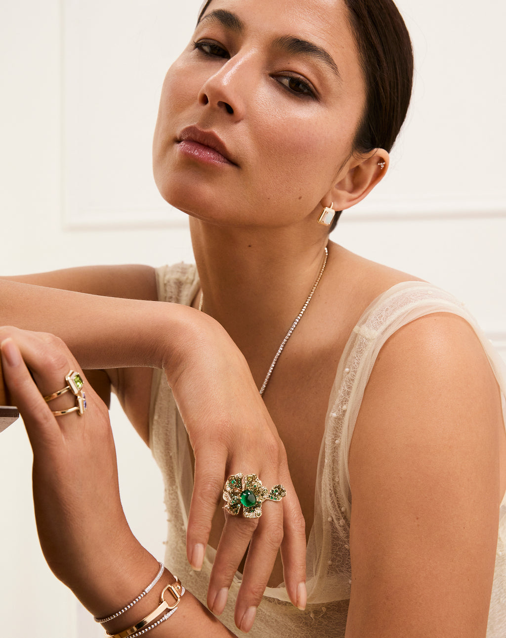 18k Gold Rivet Bangle