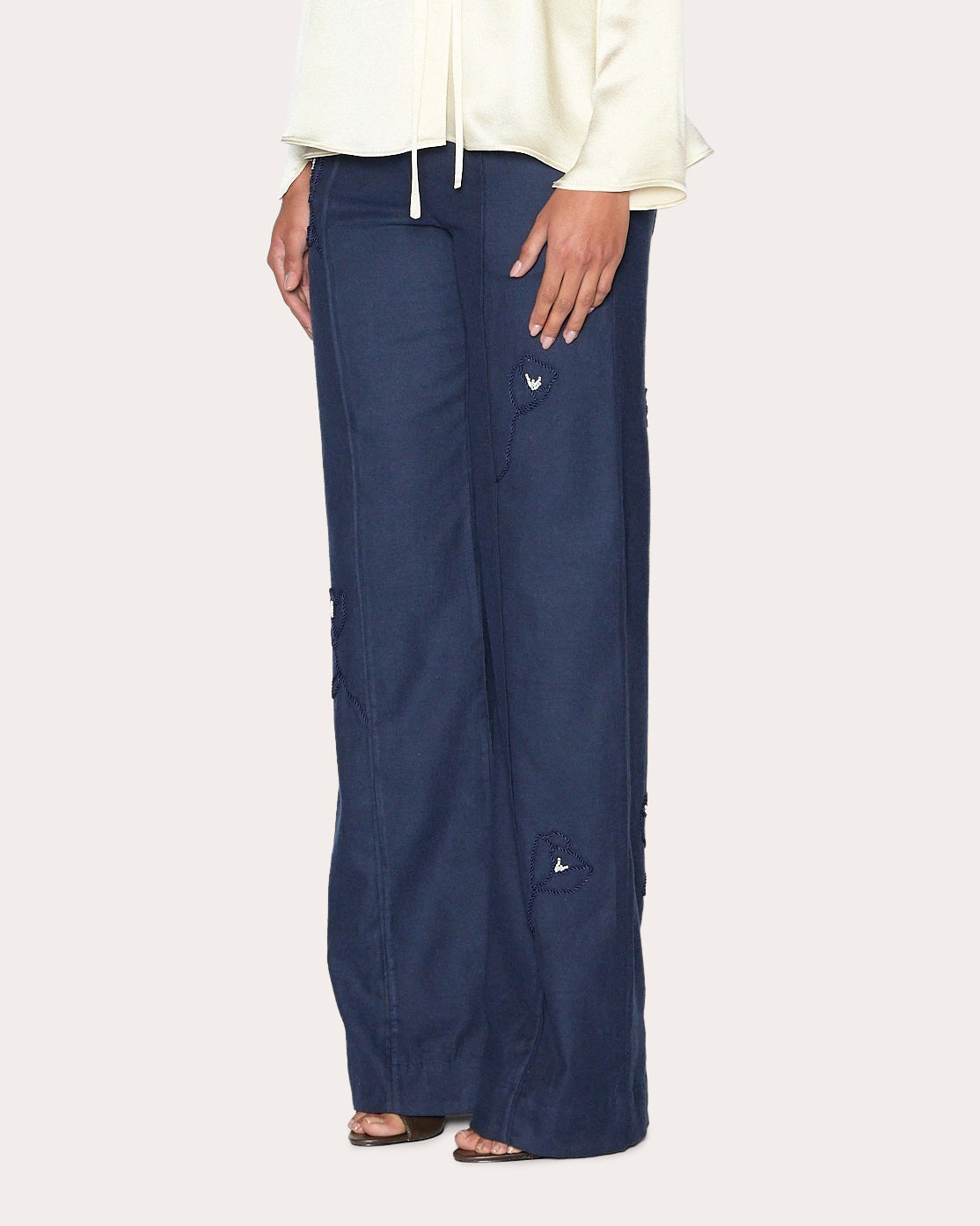Intuition Embroidered Floral Straight-Leg Pants