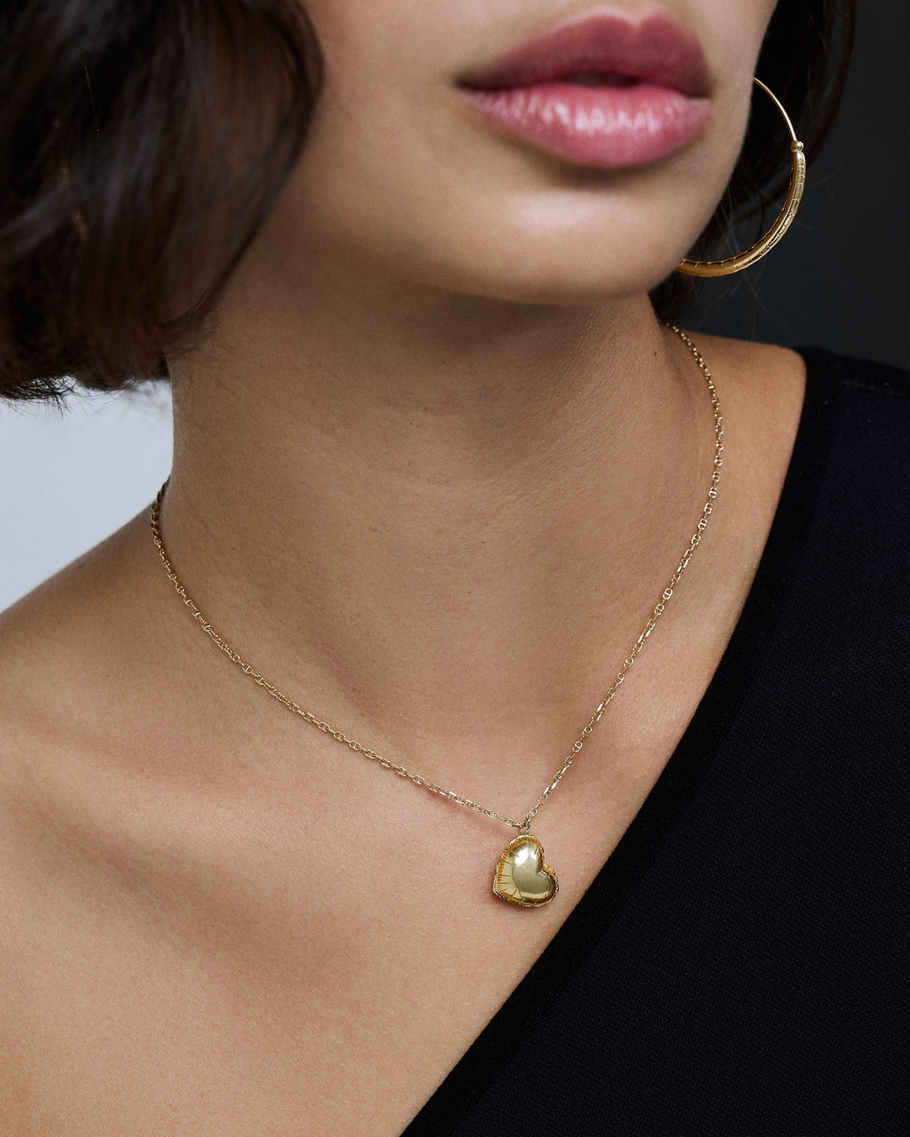 14k Gold Small Heart Balloon Pendant Necklace