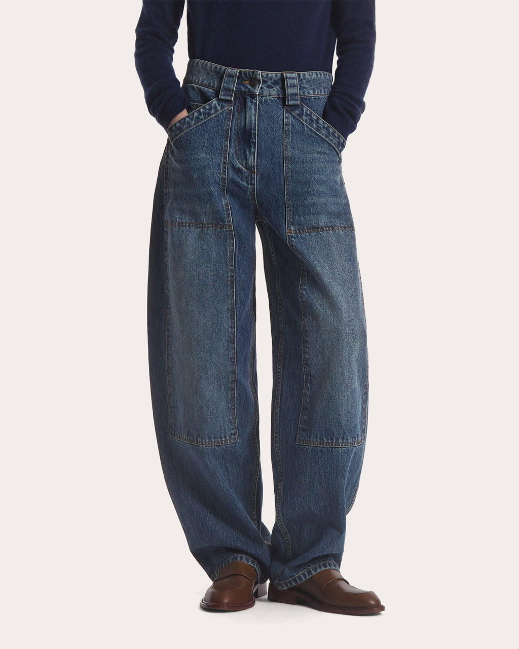 Patch Pocket Barrel Jeans