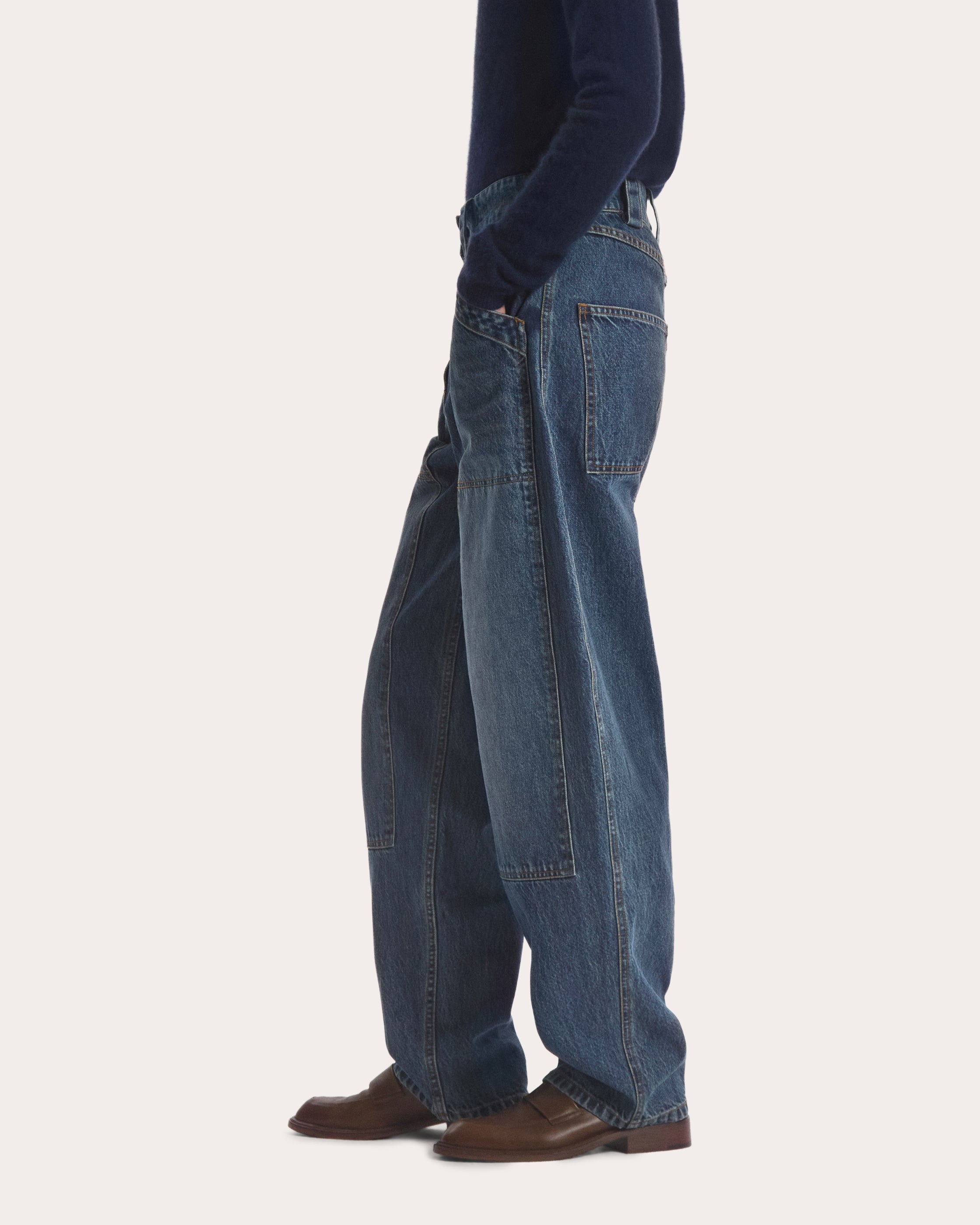 Patch Pocket Barrel Jeans