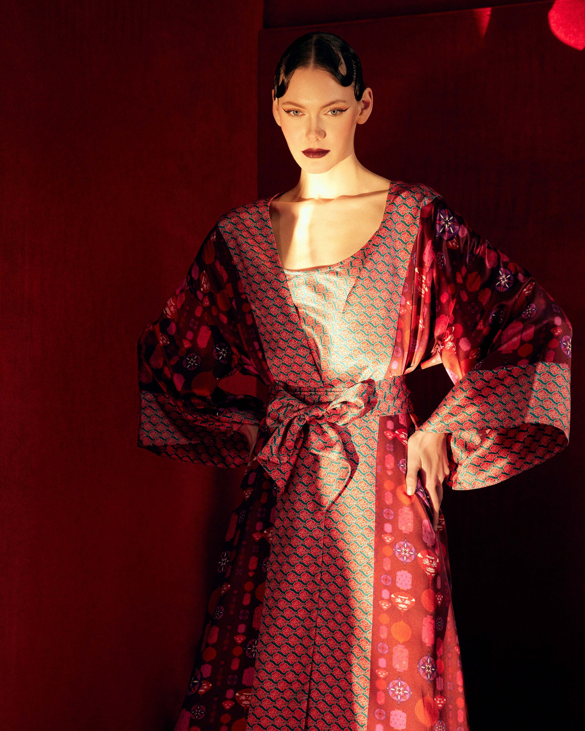 Kobe Chochin Silk Kimono