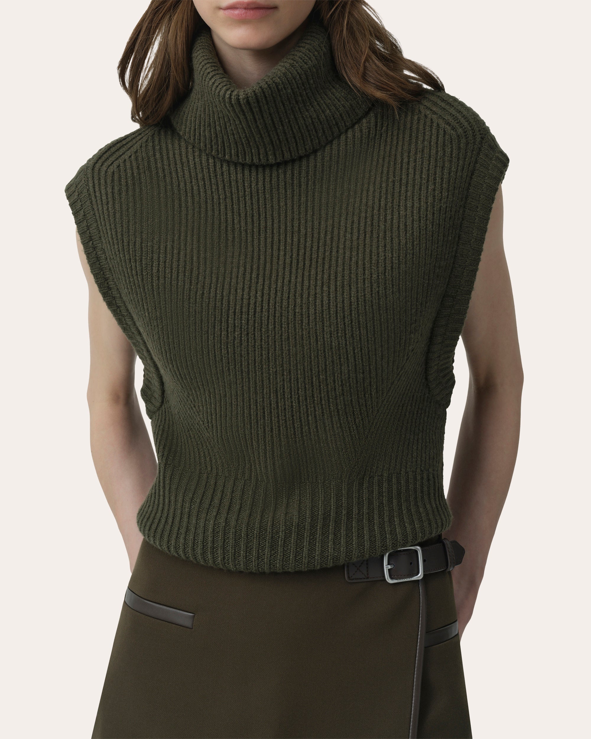 Maple Wool Knit Turtleneck Top