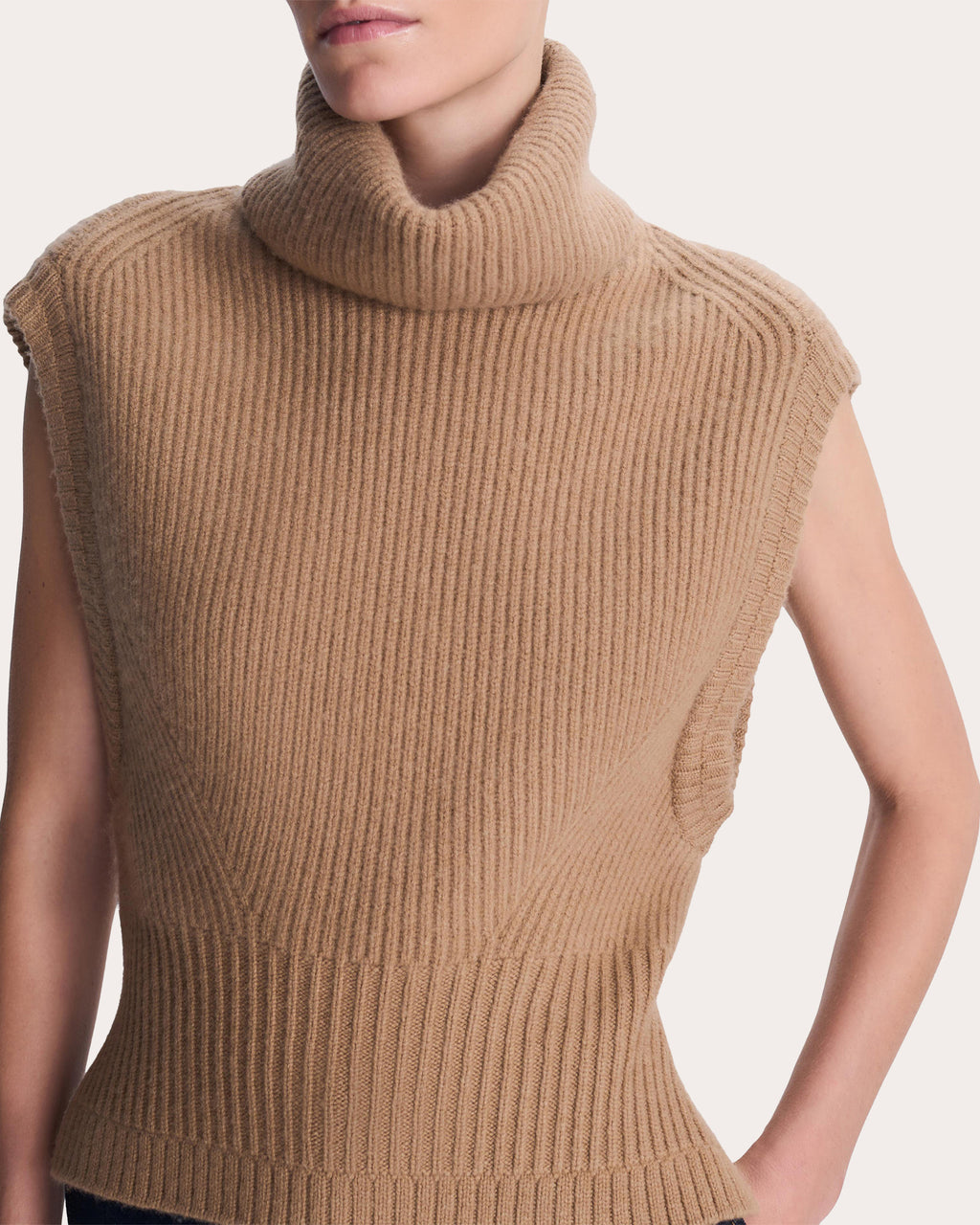 Maple Wool Knit Turtleneck Top