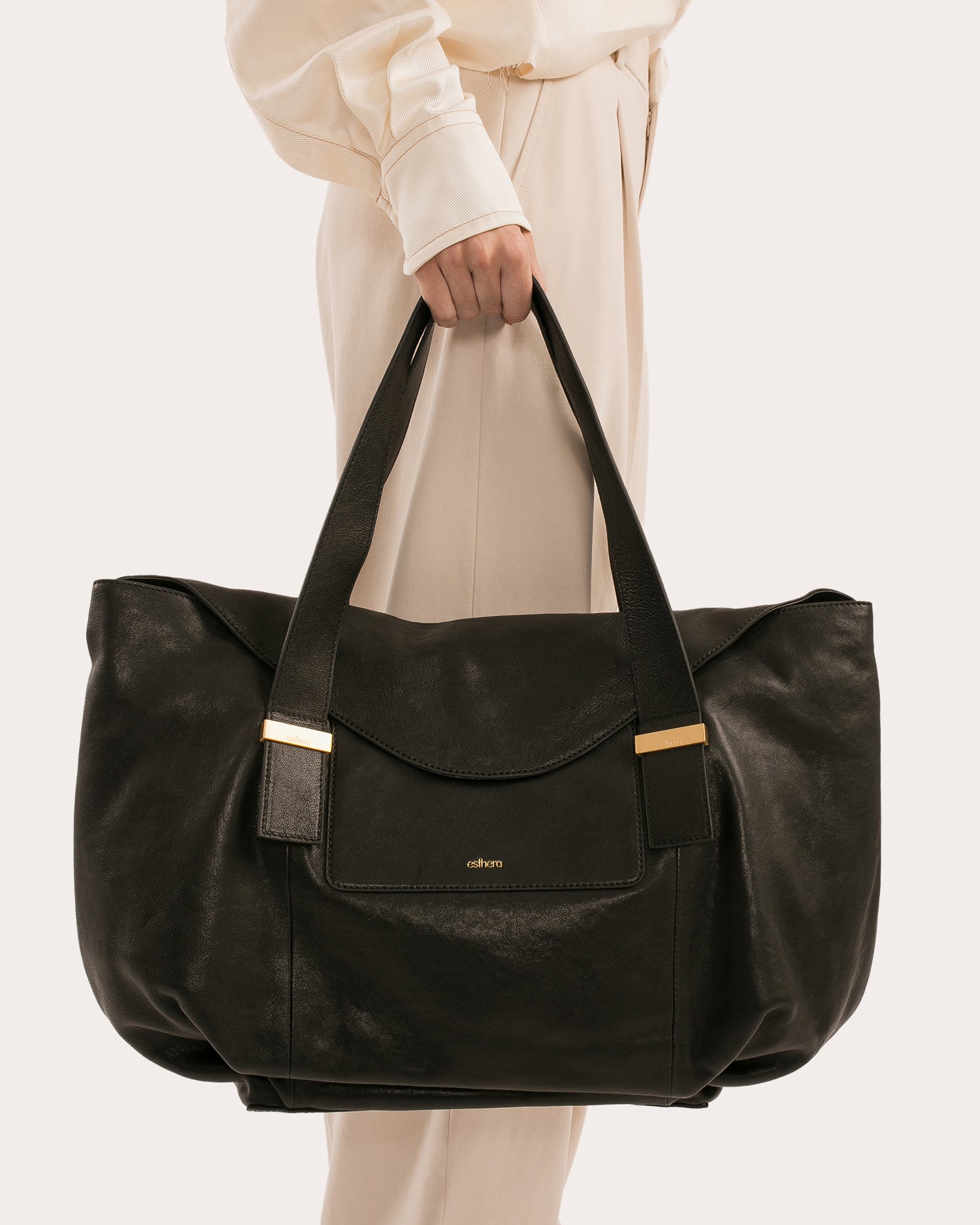 7AM Leather Shoulder Bag