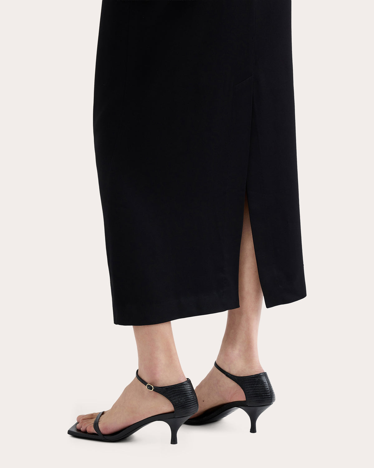 Slim High-Rise Maxi Skirt