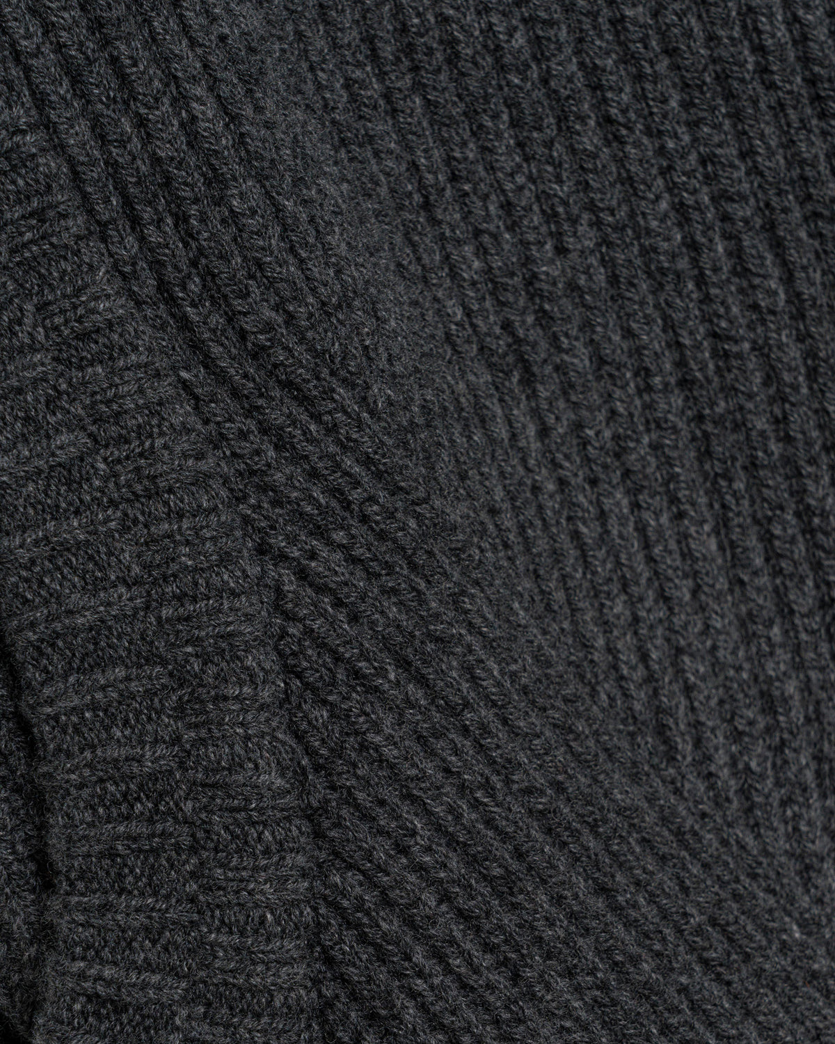 Maple Wool Knit Turtleneck Top