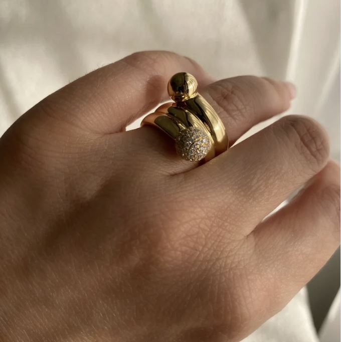 Selene 18K Gold Diamond Ring