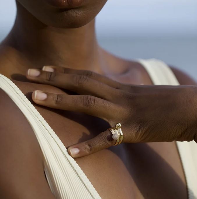 Selene 18K Gold Diamond Ring