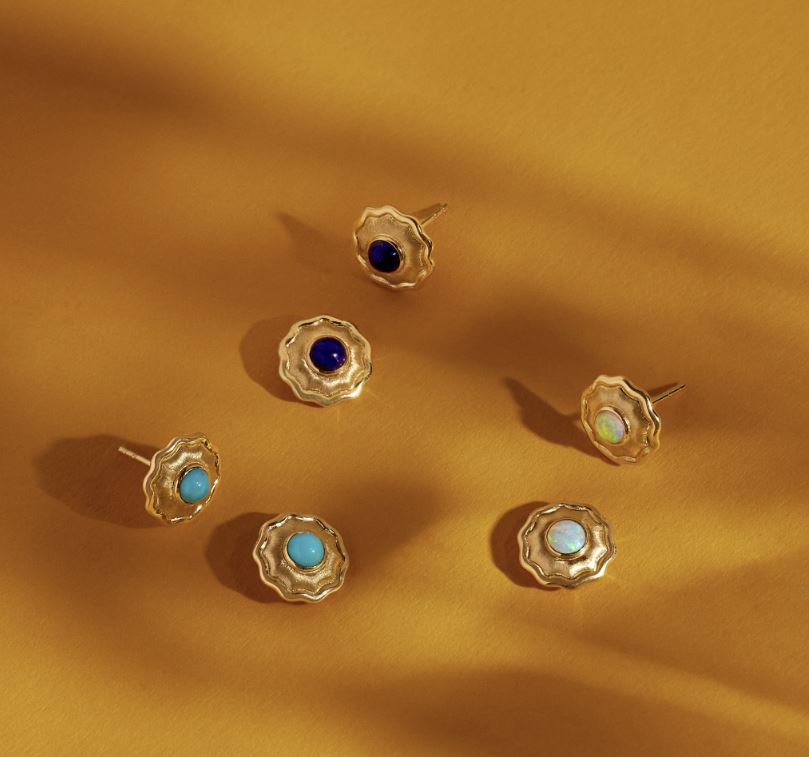 So Wavy 18K Gold Opal Stud Earrings