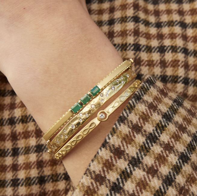 Emerald & 18k Gold Three in a Row Bangle