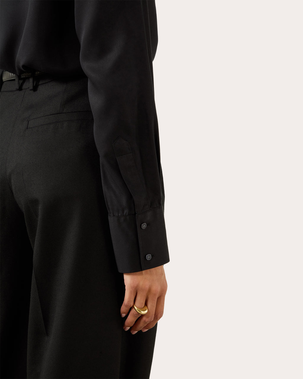 The Dress Tencel™ Button-Up