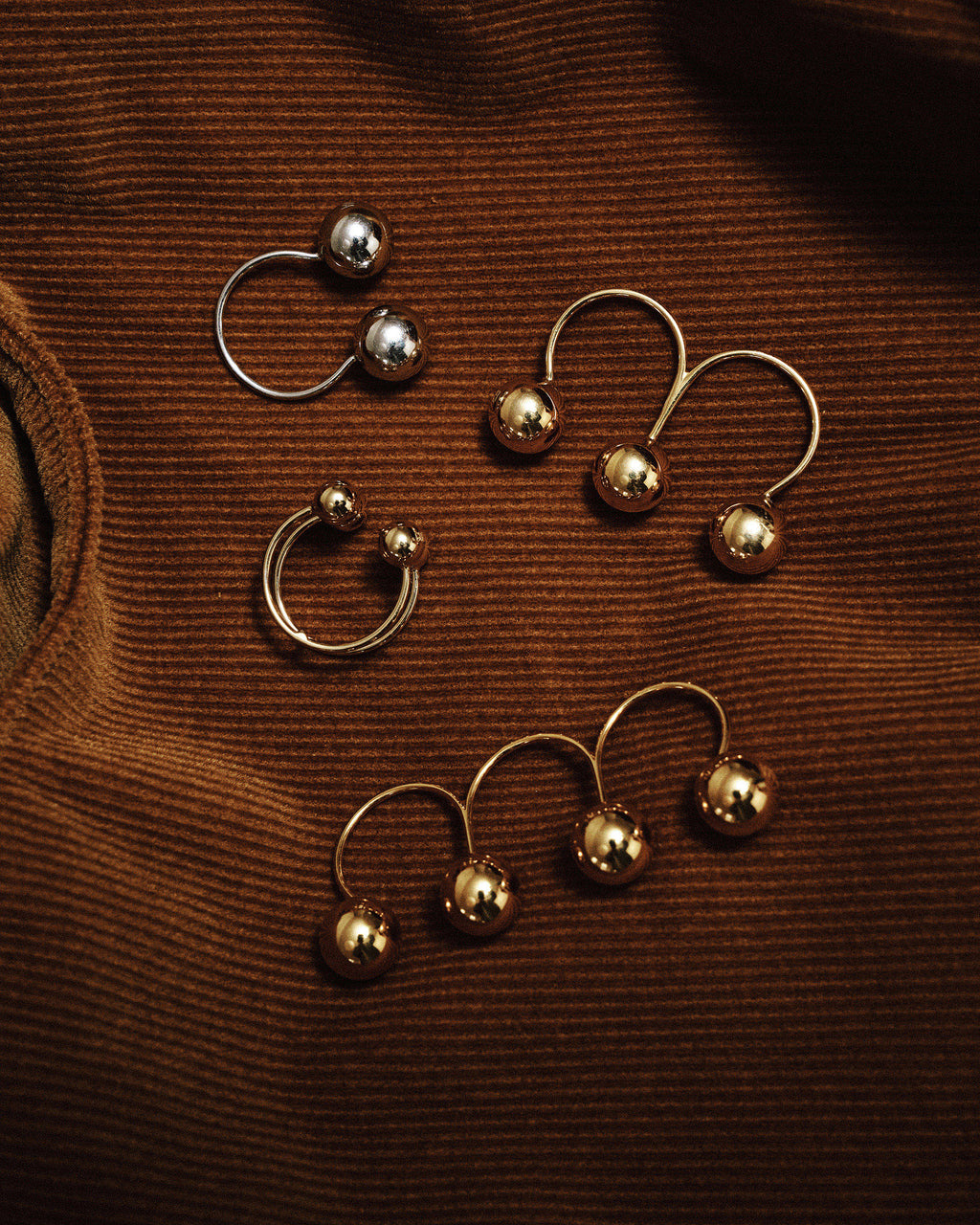 18k Gold Tetra Orb Ring