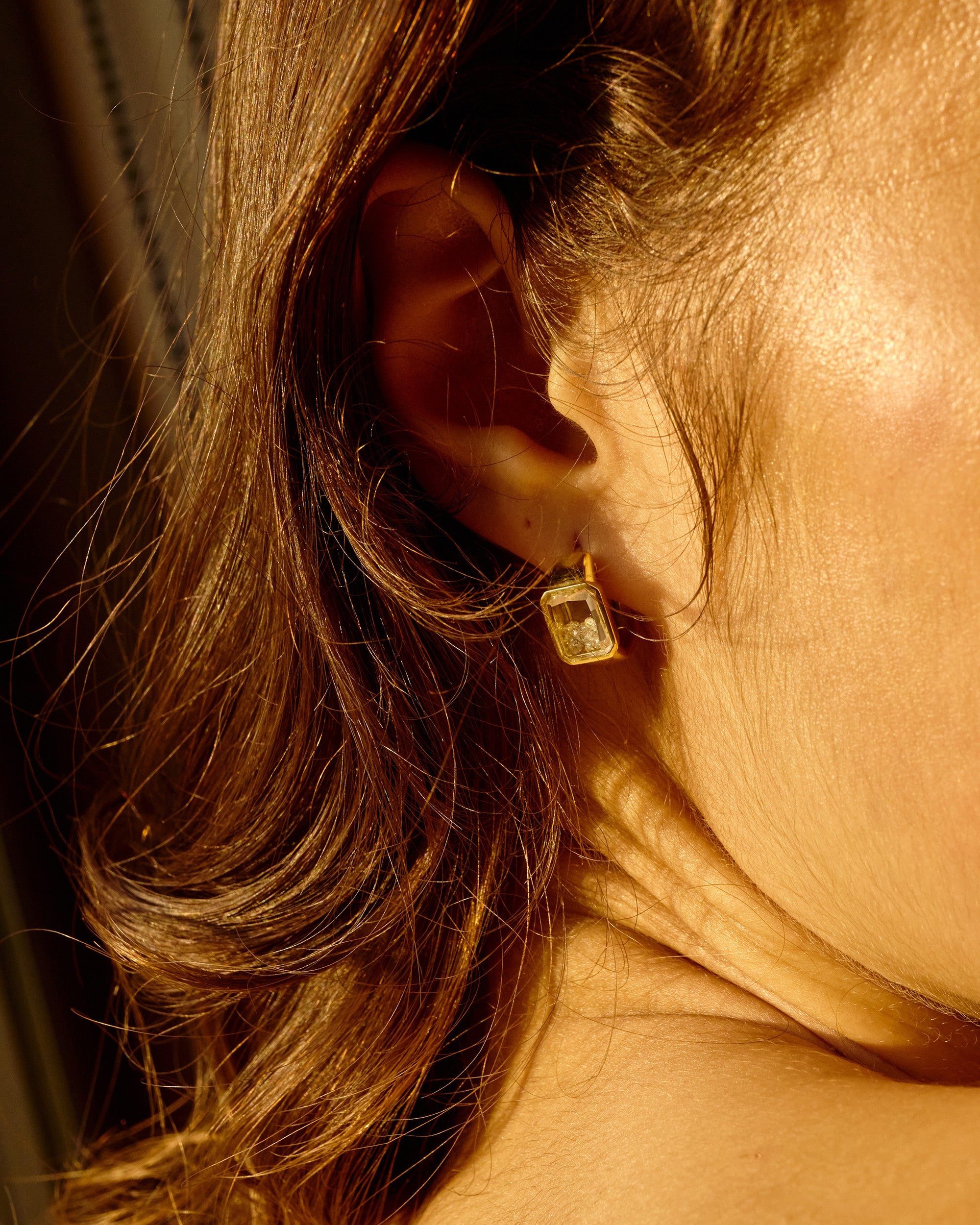 Diamond Neue Step-Cut Huggie Earrings