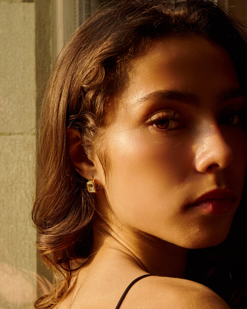 Diamond Neue Step-Cut Huggie Earrings