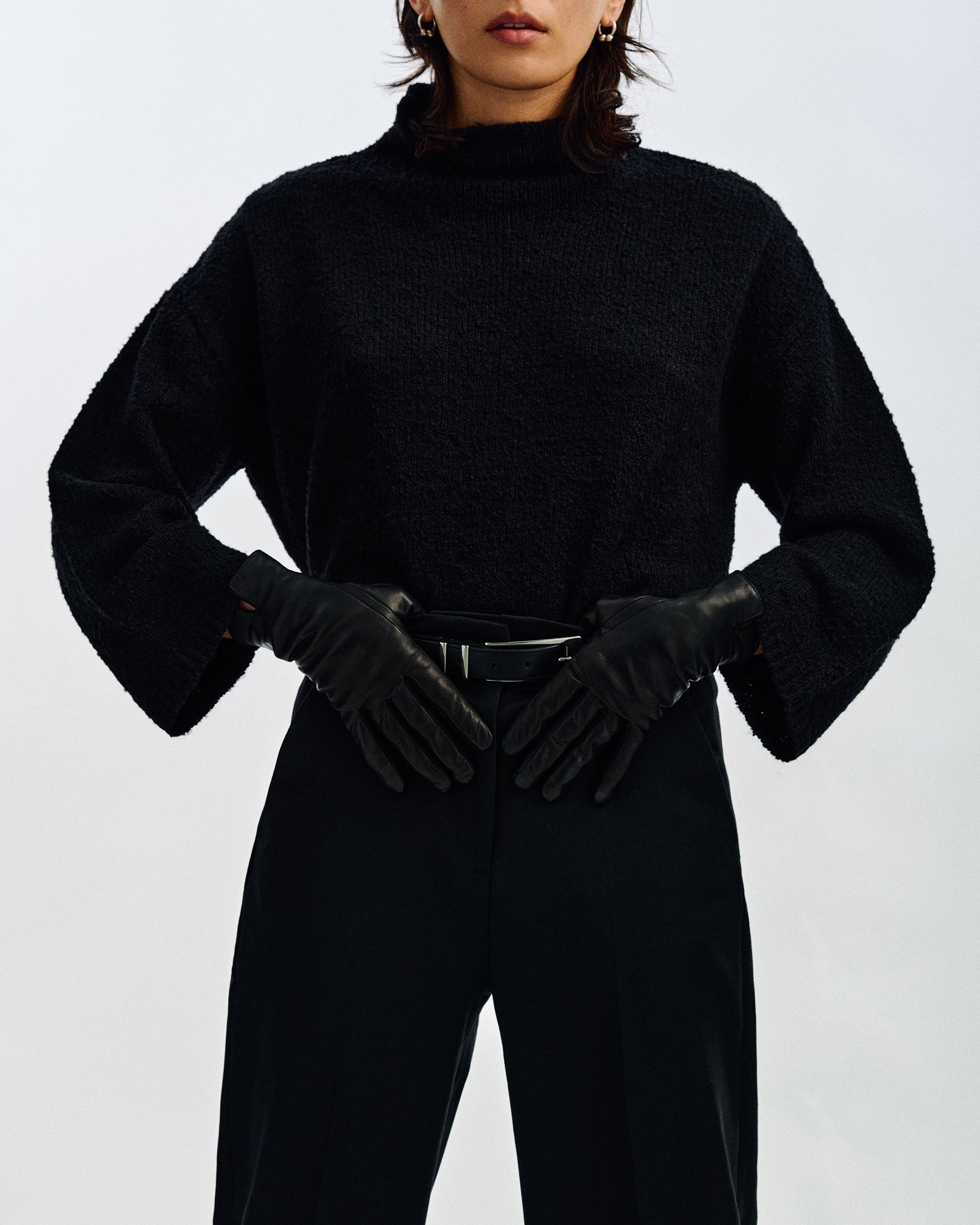 Black Essentials Leather Gloves