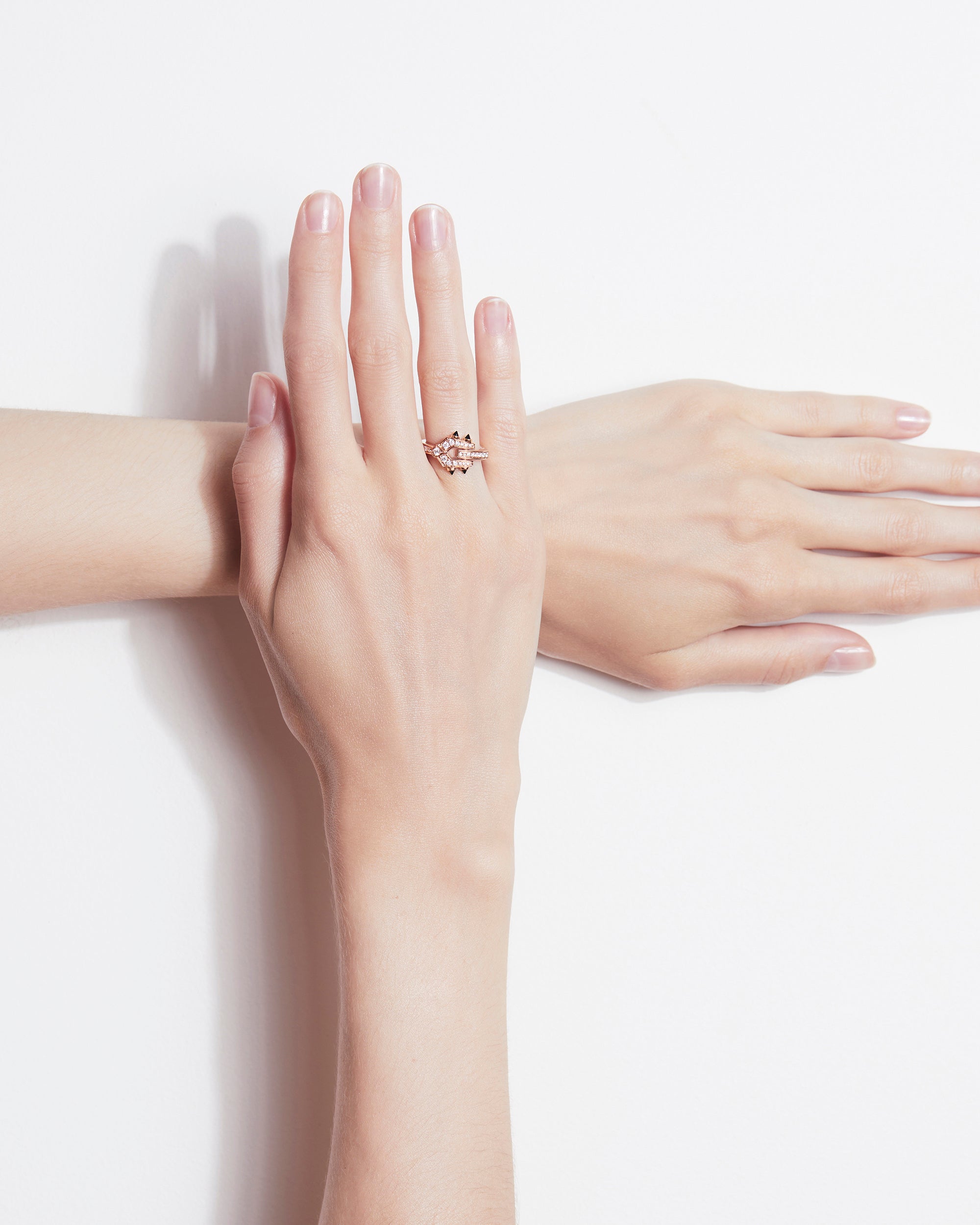 Mini Spike 18K Gold Black Agate and Diamond Ring