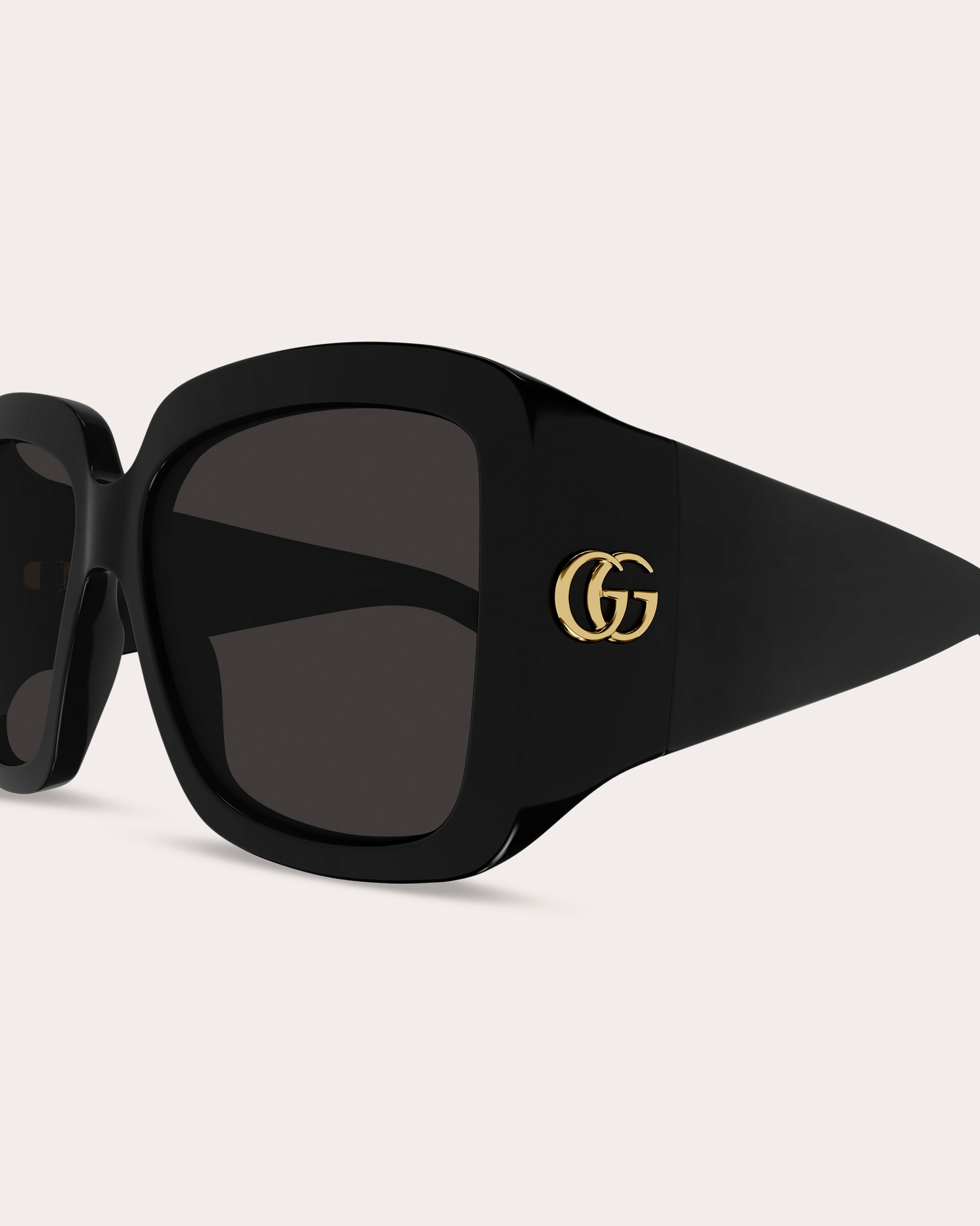 GG Corner Square Sunglasses