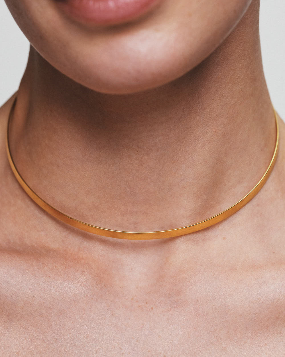18k Gold Solid Wide Collar Necklace