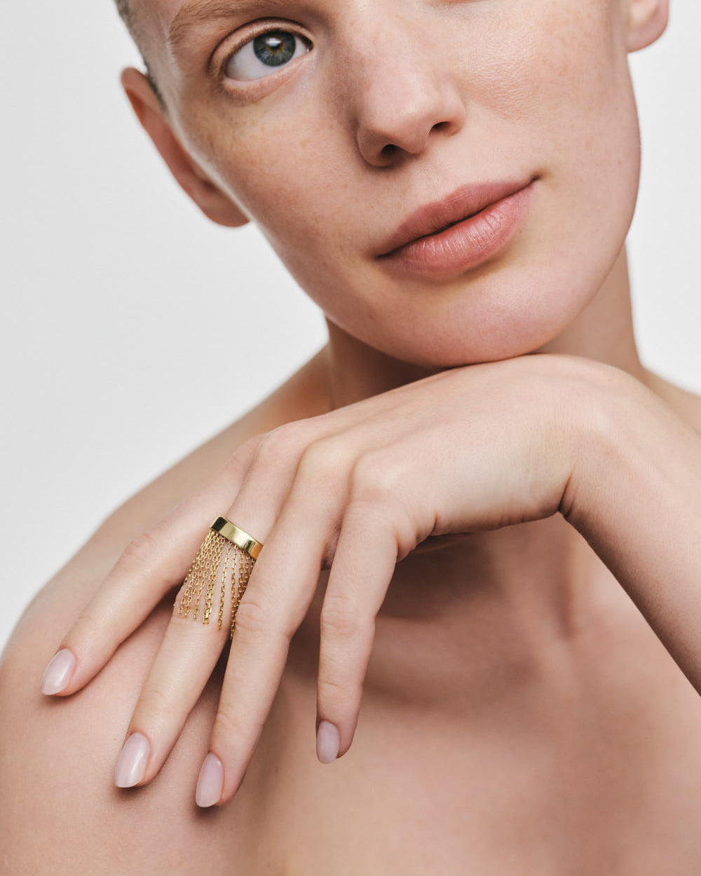 18k Gold Short Chainfall Ring