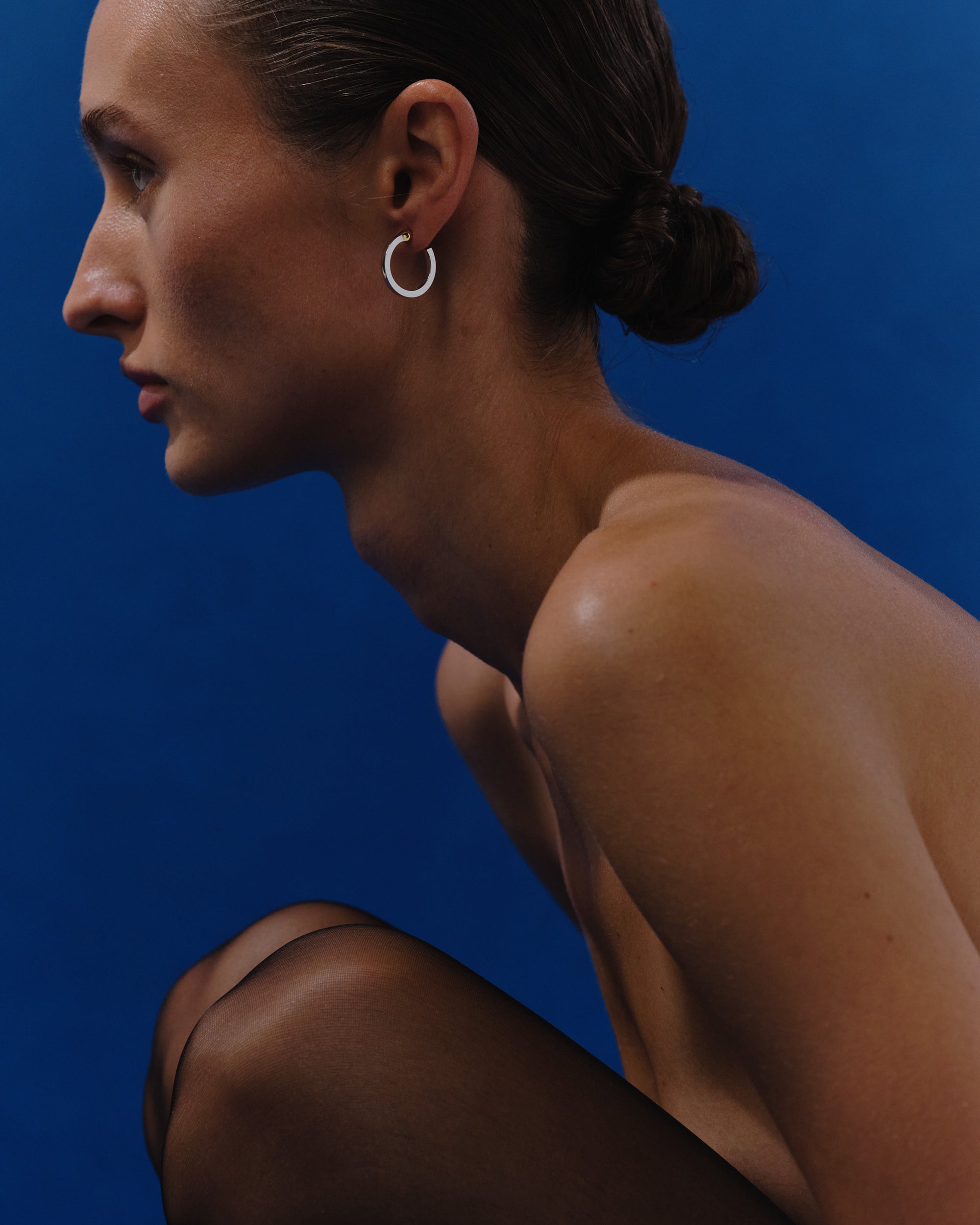 18k Gold Round Match Hoop Earrings