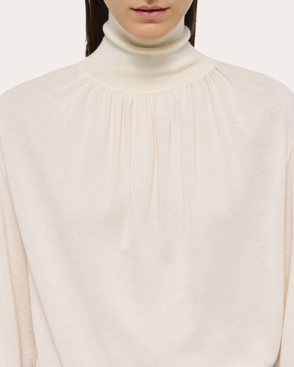 Ruched Wool-Silk Turtleneck