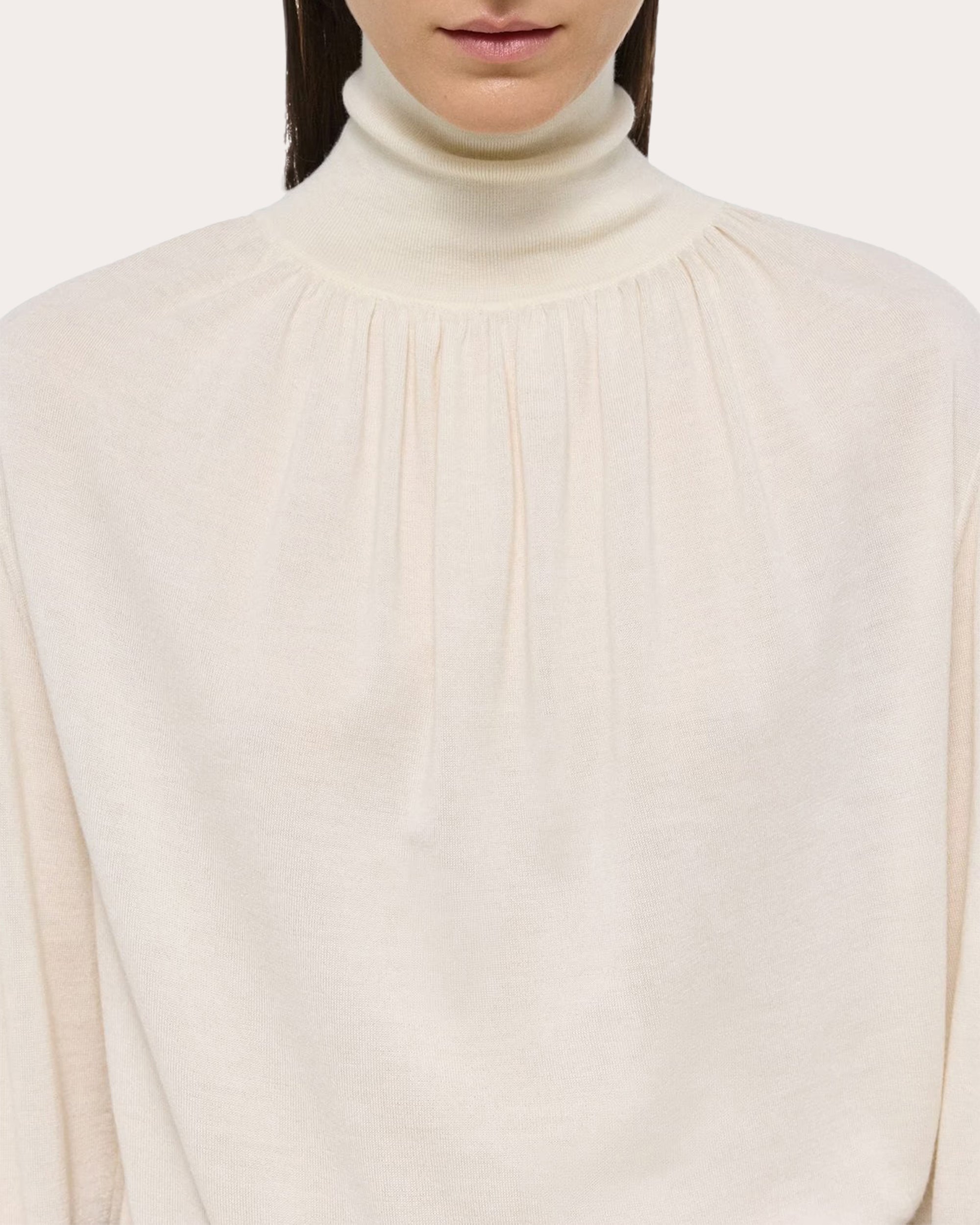 Ruched Wool-Silk Turtleneck