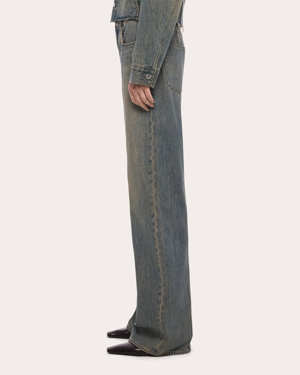 Relaxed Bootcut Jeans