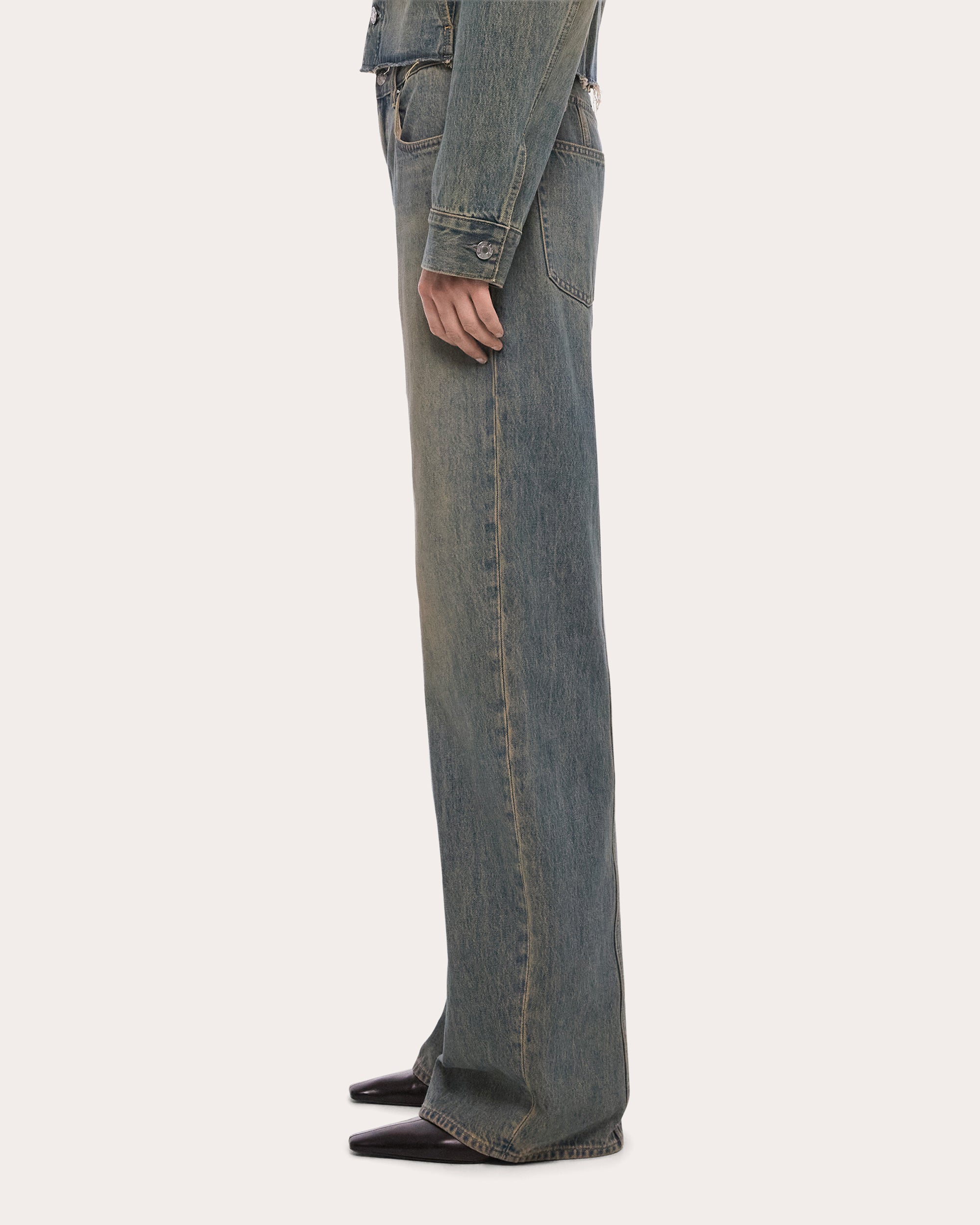 Relaxed Bootcut Jeans