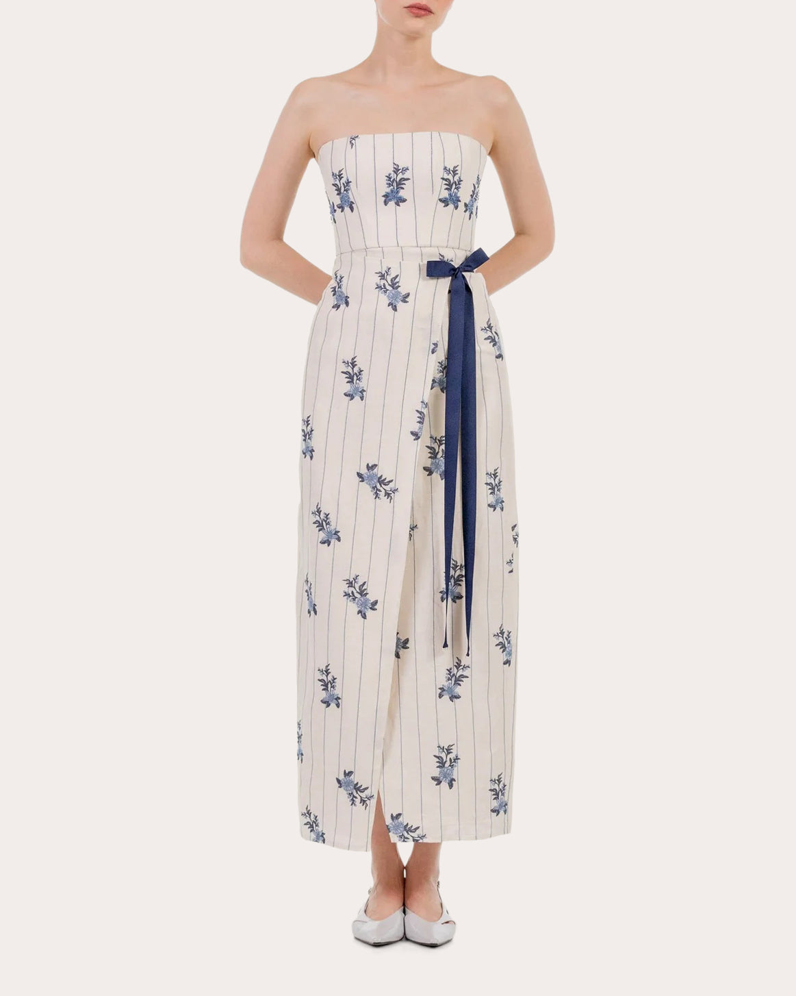 Cinefila Valle Embroidered Linen Maxi Dress