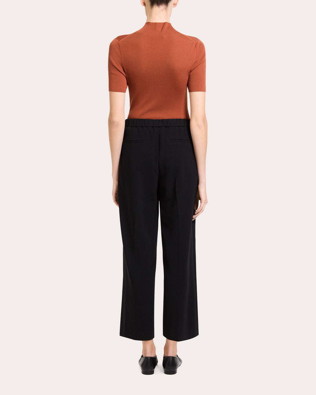 Classic Crepe Cropped Pull-On Pants