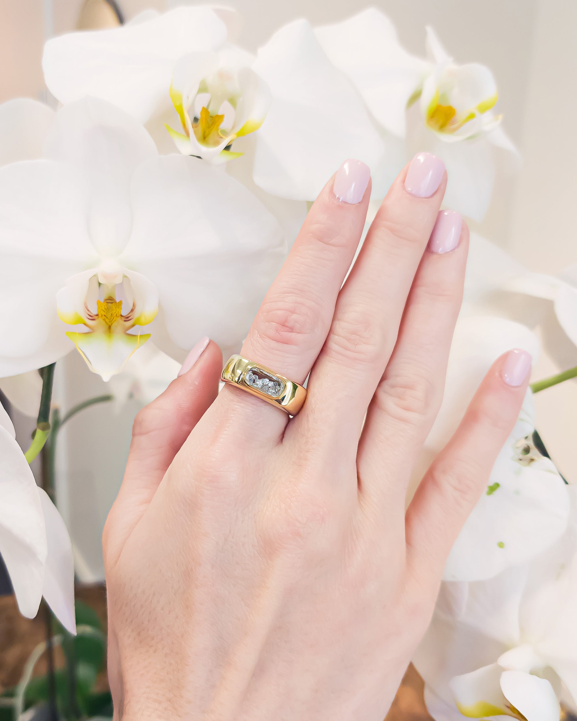 Diamond & 18k Gold Dalila Shaker Cigar Ring