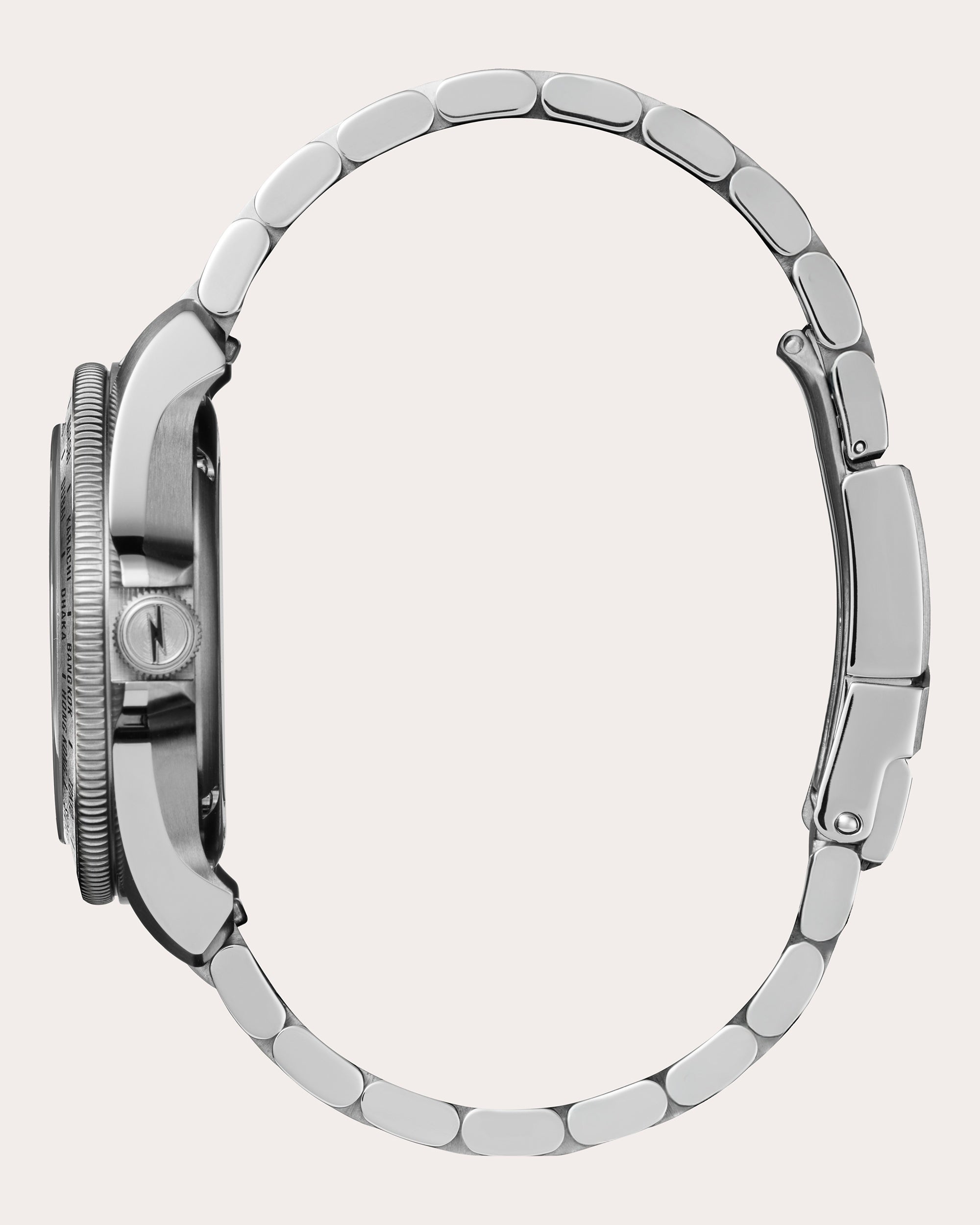 Men's Monster GMT 40mm Bracelet Watch