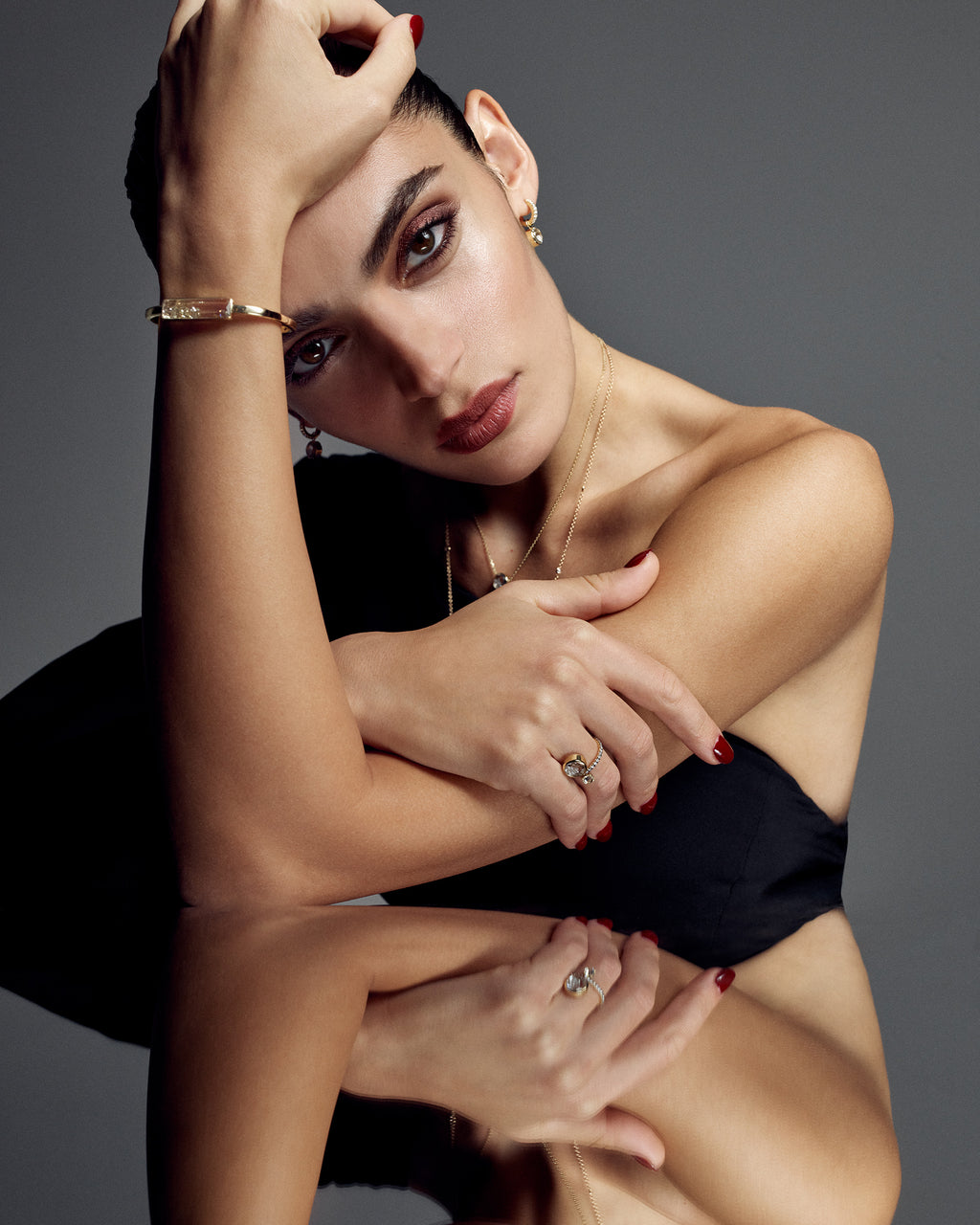 Eternity 18K Gold Crystal and Diamond Shaker Ring