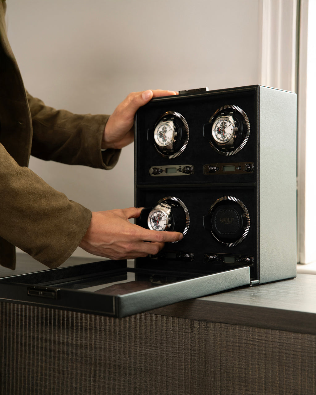 British Racing 4-Piece Watch Winder
