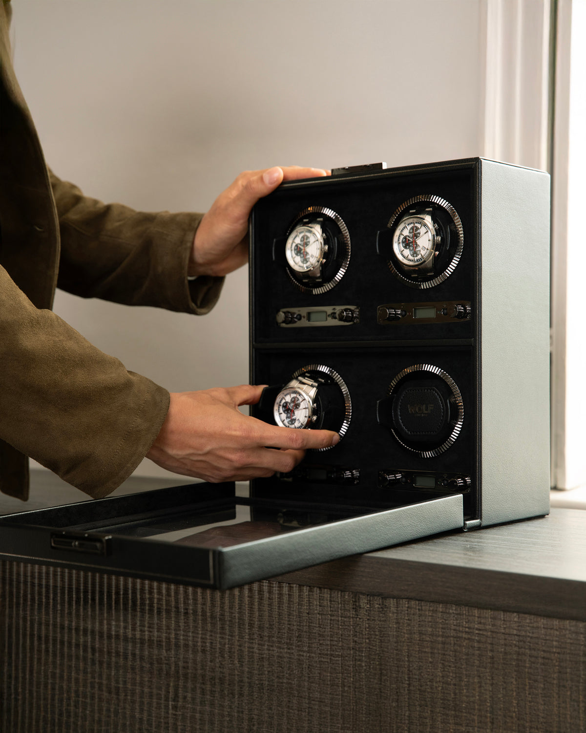 British Racing 4-Piece Watch Winder