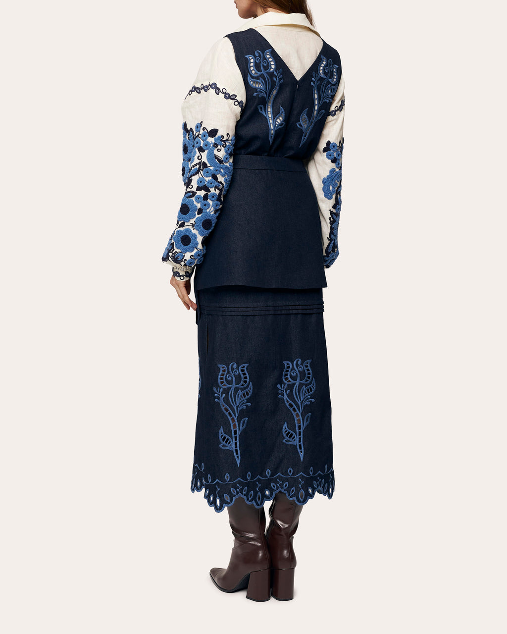 Column Bloom Embroidered Linen High-Low Blouse