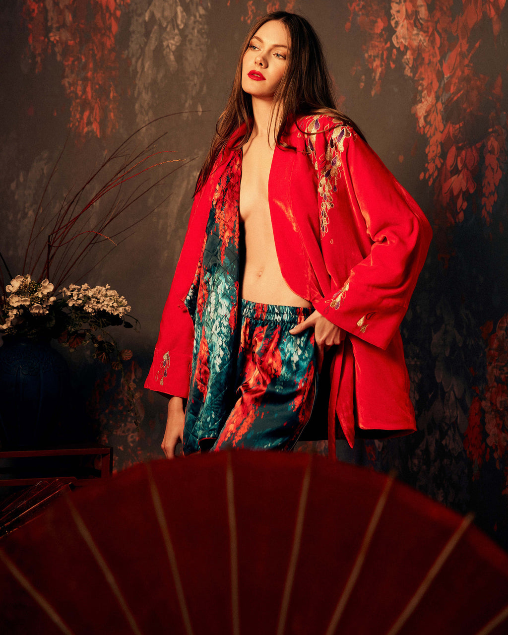 Hanten Embroidered Velvet Wrap Jacket