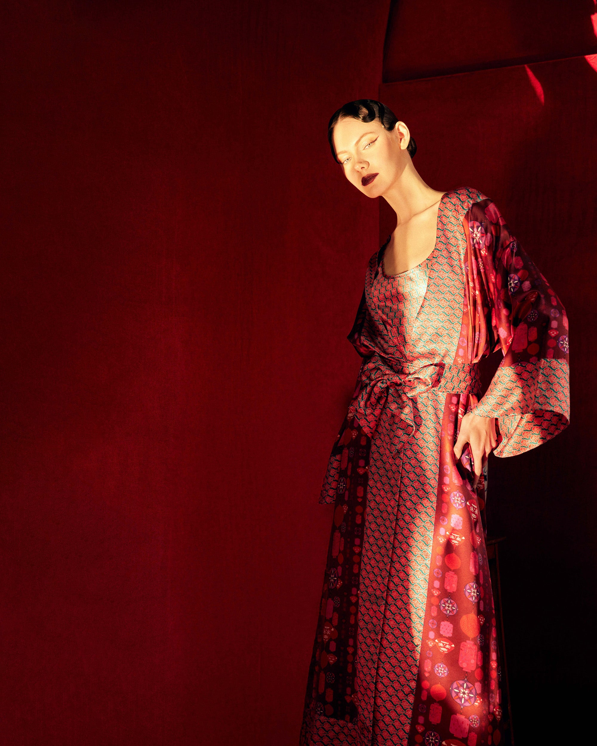 Kobe Chochin Silk Kimono